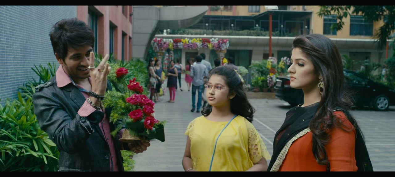 Majnu (2013) AMZN WEB-DL Bengali 720p HEVC DDP 2.0 ESub.mkv.0001